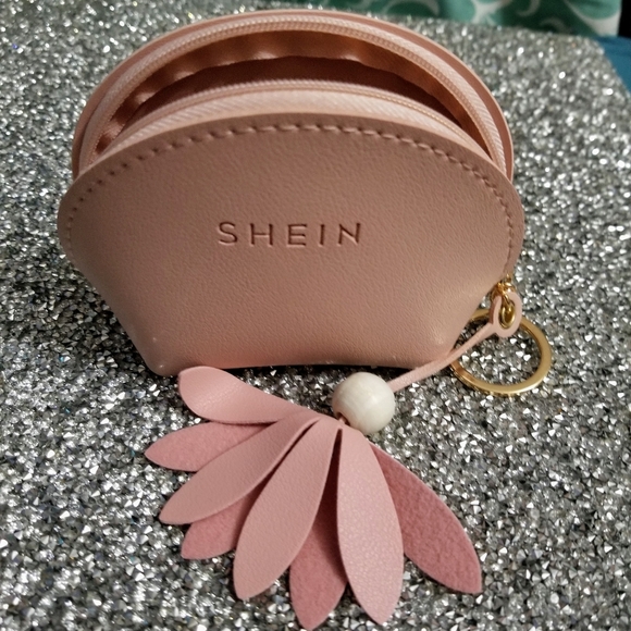 Handbags - Cute Flower Coin Purse